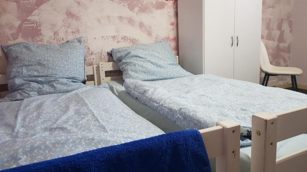 Handwerker Unterkunft Monteurzimmer Mit Gemeinschaftsbad In Brebach Saarbrucken Bagian luar foto
